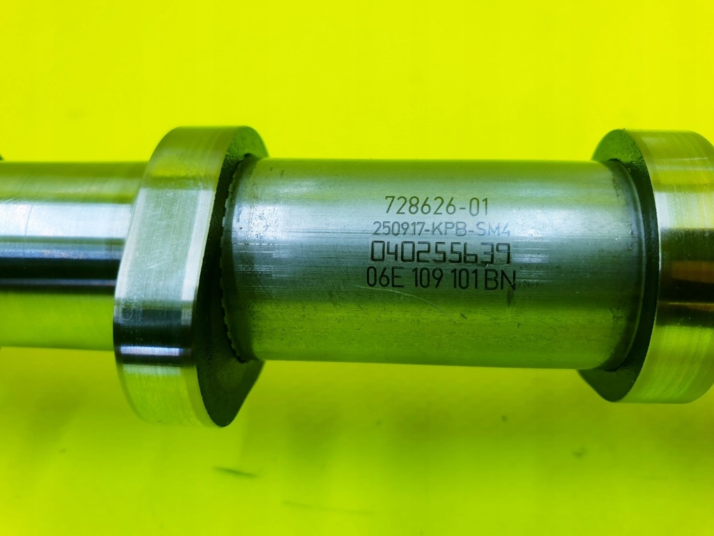 фото №8, Вал розподільного валу правий всмоктуючий a6 c7 a7 q5 a8 s4 b8 q7 3.0tfsi cre 06e109101bn