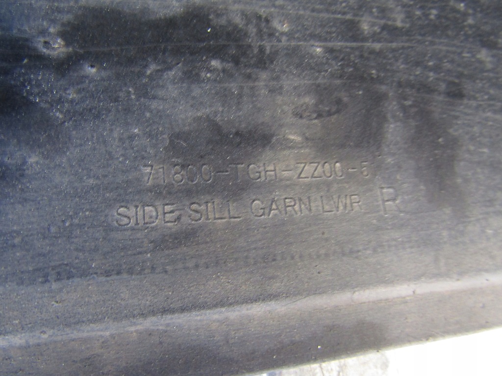 фото №8, Молдинг порог правая honda civic x 10 type r s 17-