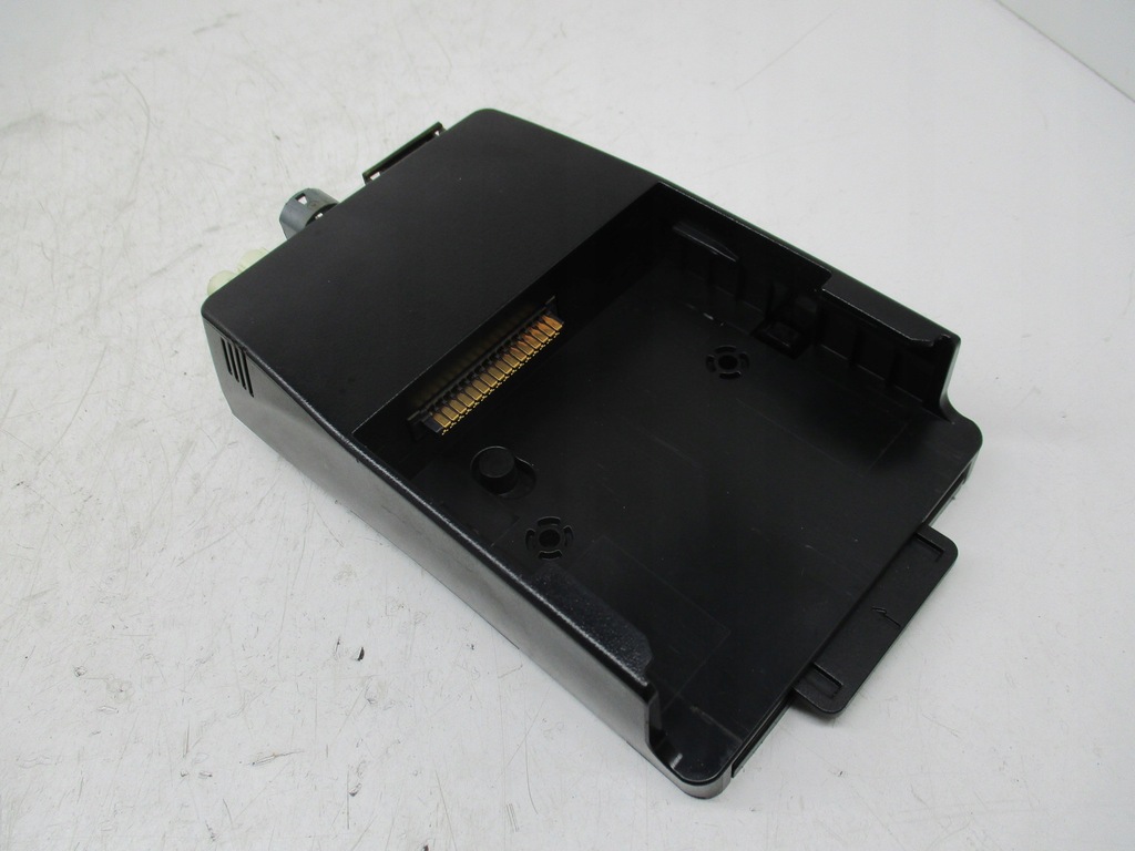 фото №10, W204 модуль навигации becker a1669000101