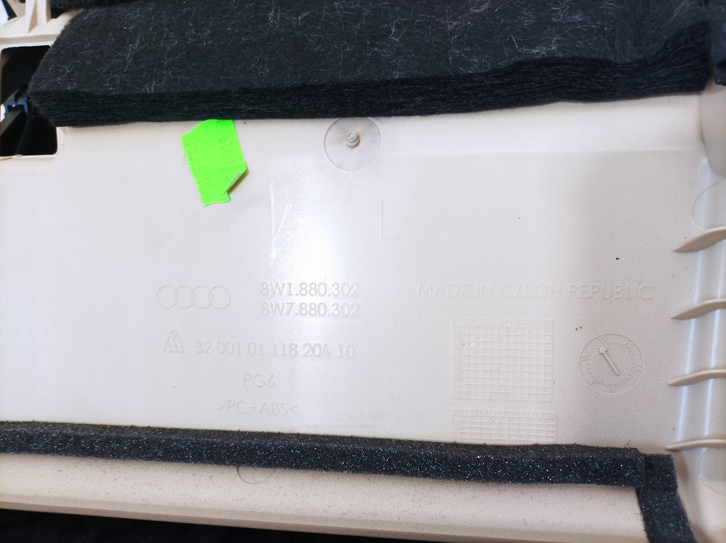 фото №5, Audi a4 b9 бардачок пассажира ac 8w1880302