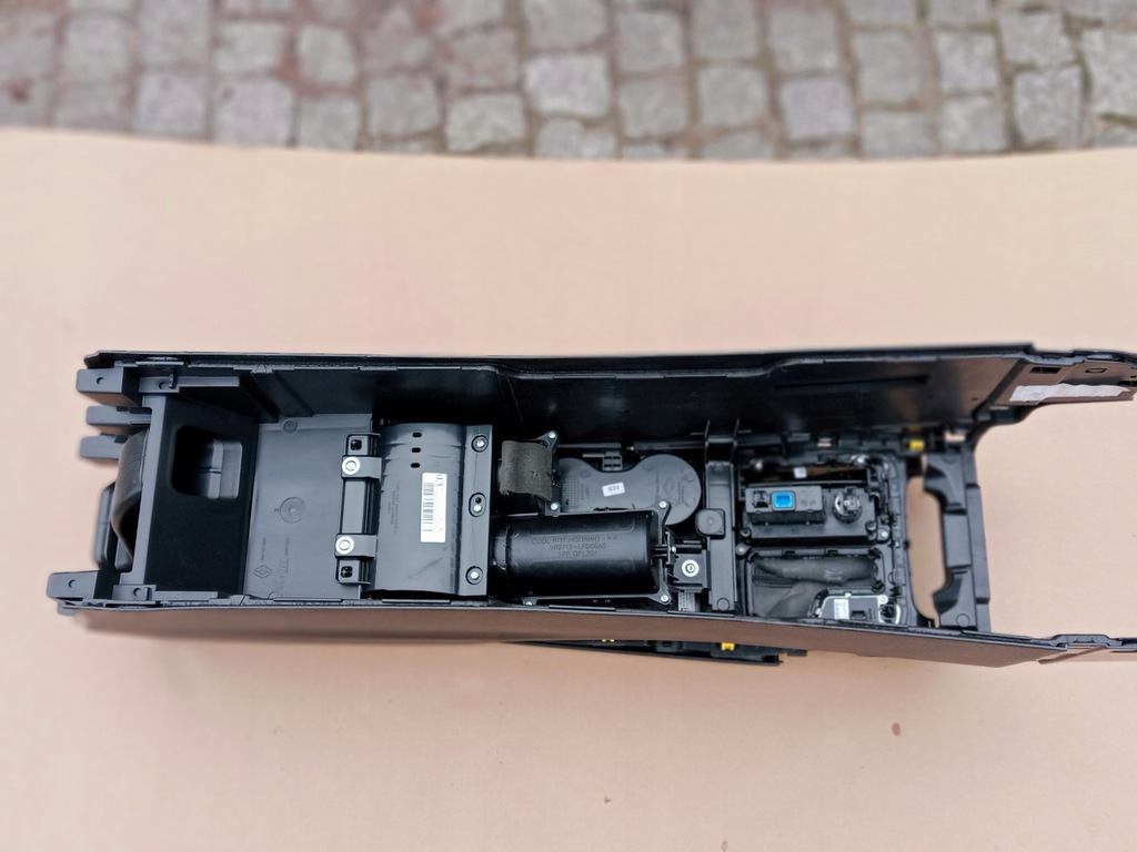 фото №8, Renault talisman підлокітник