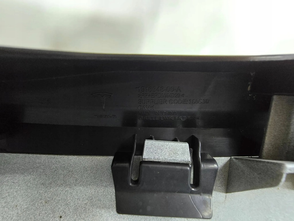 фото №12, Бампер передній tesla model 3 iii 17- перед