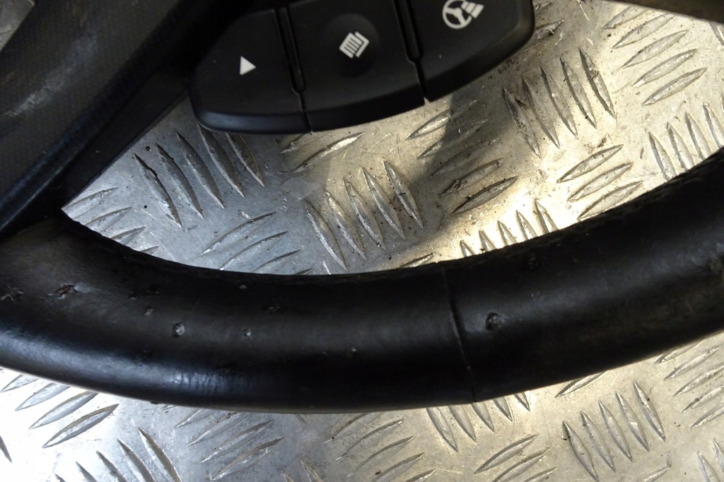 фото №6, Kia carens iv повітропровід шкіра мультифункція 13-