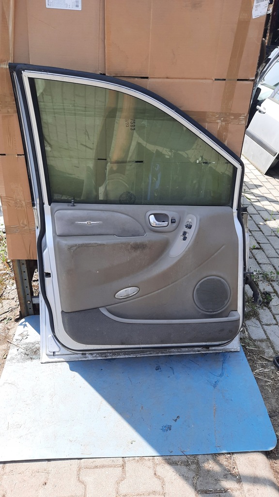 фото №14, Двері перед ліва chrysler grand voyager 05r