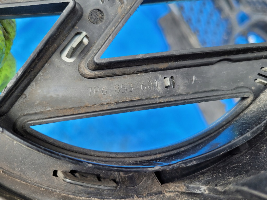 фото №13, Vw sharan ii 2 | решётка радиатора решётка радиатора хром бампера перед передний logo 7n0853655b