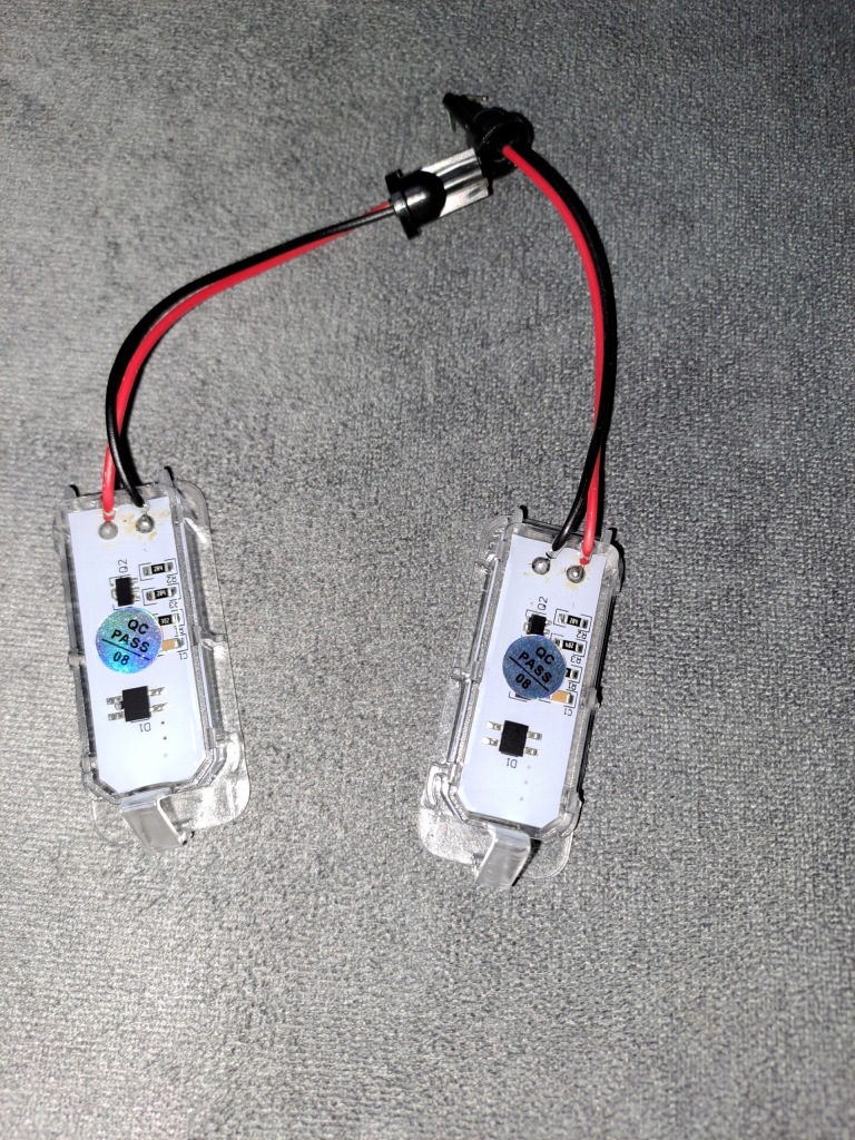 фото №3, Підсвітка led номерного знака ford mondeo focus s-max