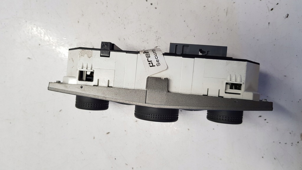 фото №9, Панель кондиционера opel astra h 13308175