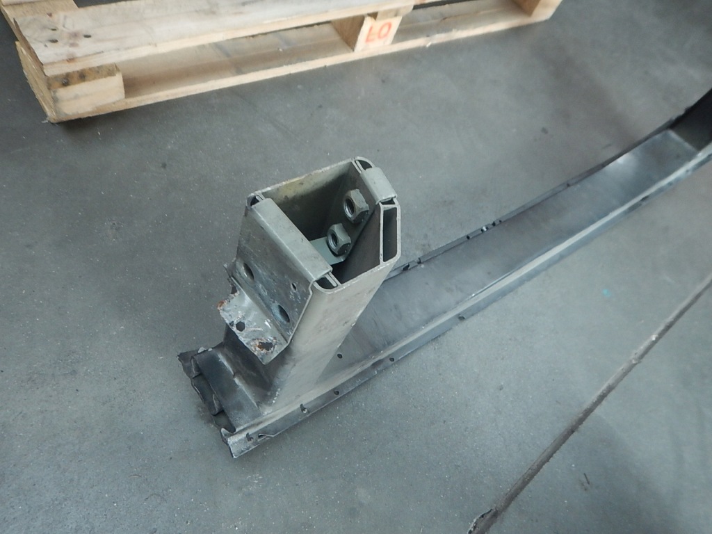 Балка бампера перед opel zafira c Доставка