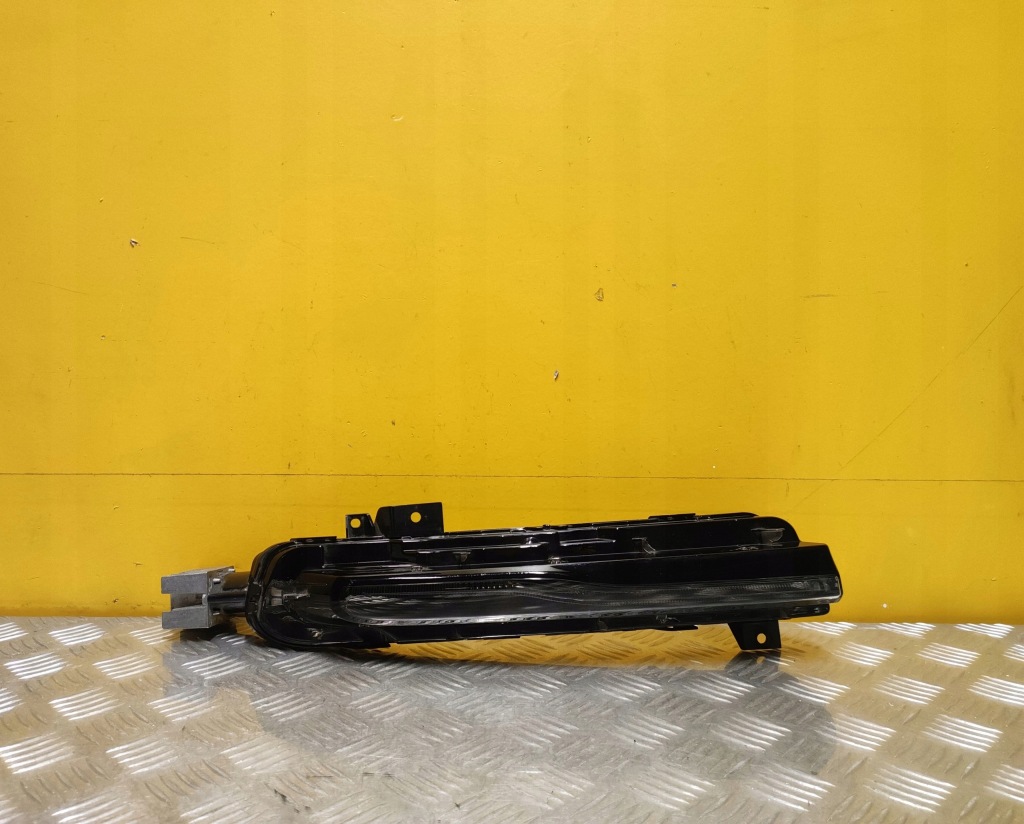 Купити Volvo v40 2012- протитуманна фара правий фара drl led америка