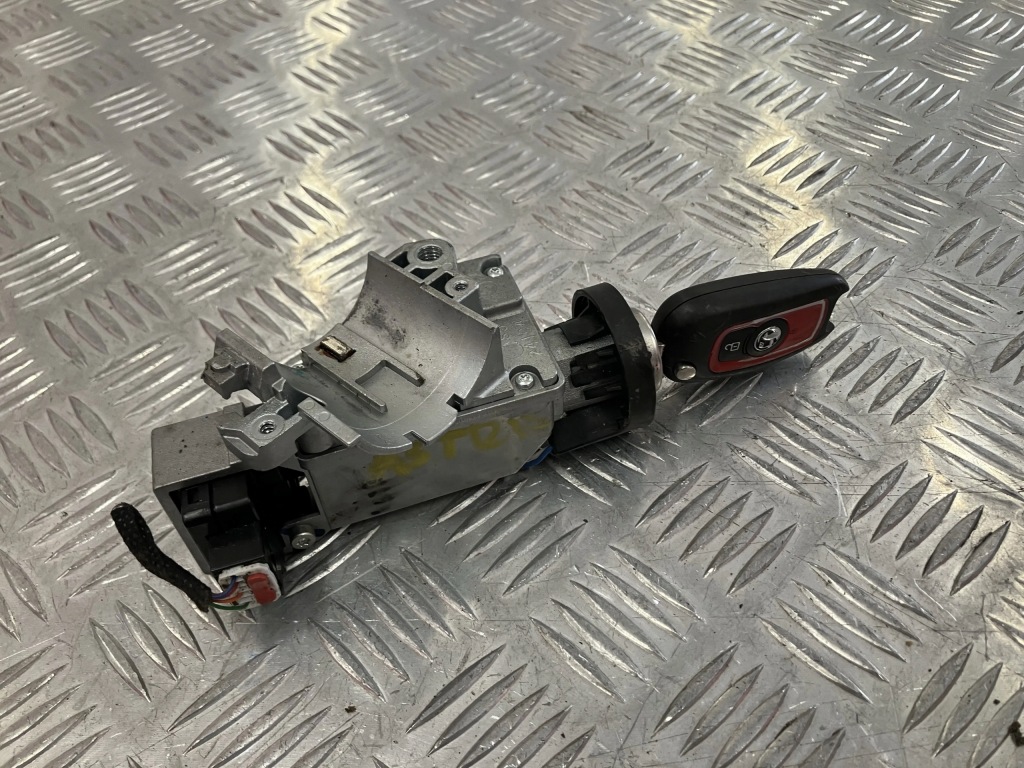 фото №1, Замок зажигания с ключ opel astra k 15- 1.6 cdti