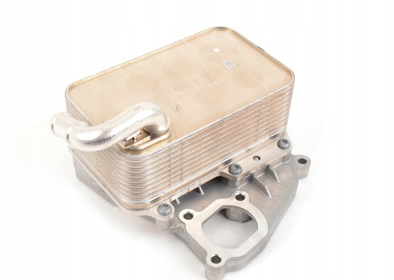 Радиатор масла vag audi a4 a6 a7 a8 q5 q7 оригинальный 059117015p с Разборки