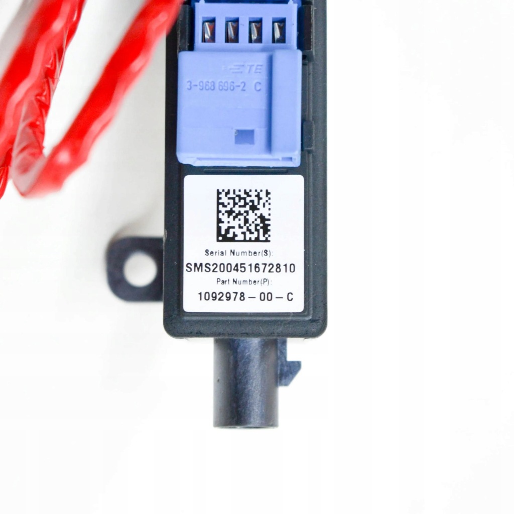 Tesla model 3 2020 ліва сторона камера на крила бічний Недорого