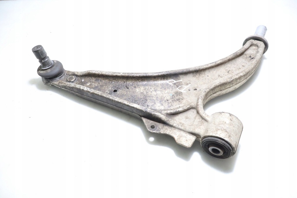 Купить Рычаг правый astra j рестайлинг  1.6cdti sports tourer