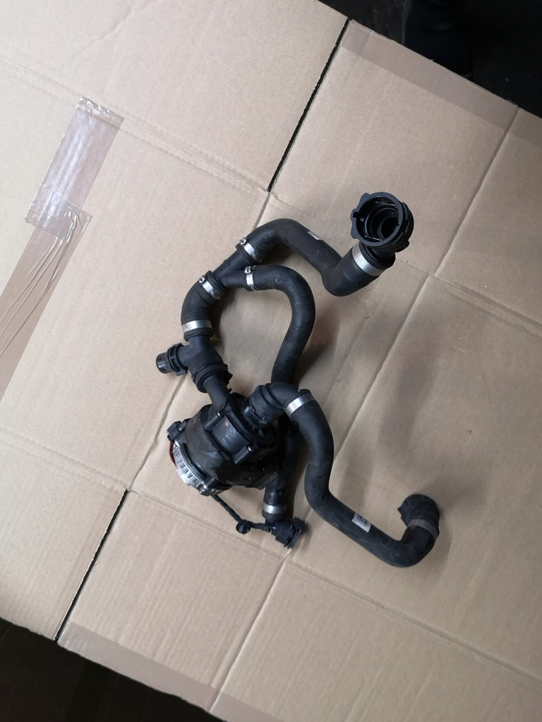 фото №1, Bmw f30 насос wody 0392024050