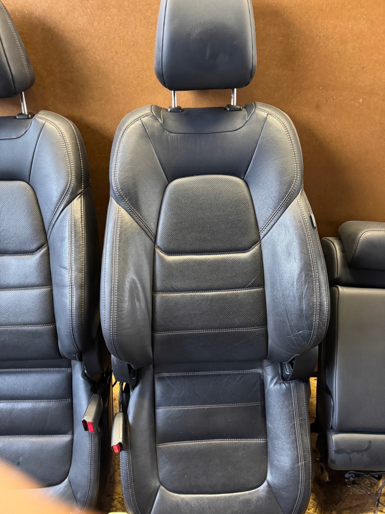 фото №4, Mazda cx5 ii 17- сиденья обшивки заднее сиденье комплект