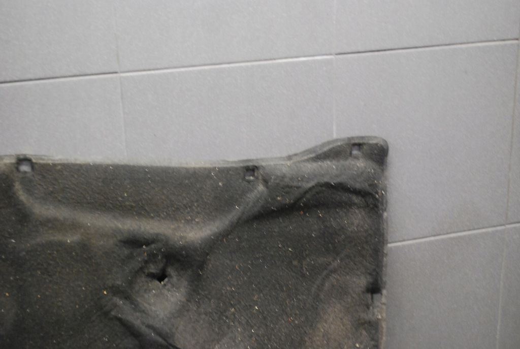 фото №9, Шумоизоляция капот audi a6 c5 allroad клипсы