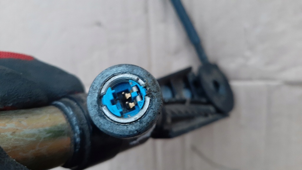 фото №4, Renault megane натяжитель поперечина безопасности