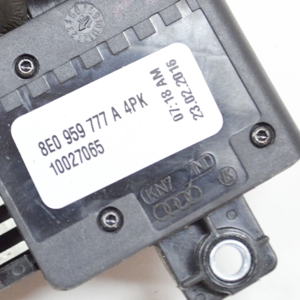 фото №7, Audi a4 allroad b9 2017 правая сторона кнопки управление сиденье