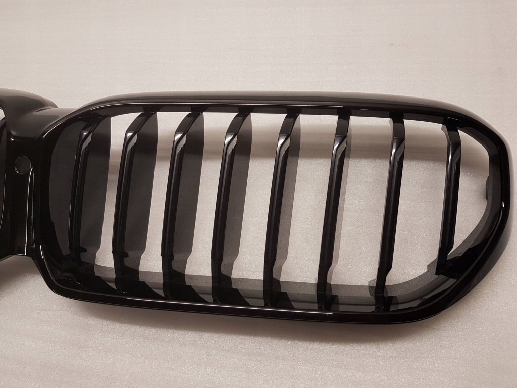 Решітка  решітка радіатора решітки радіатора bmw g30 g31 g38 lci 9852169 в Україні