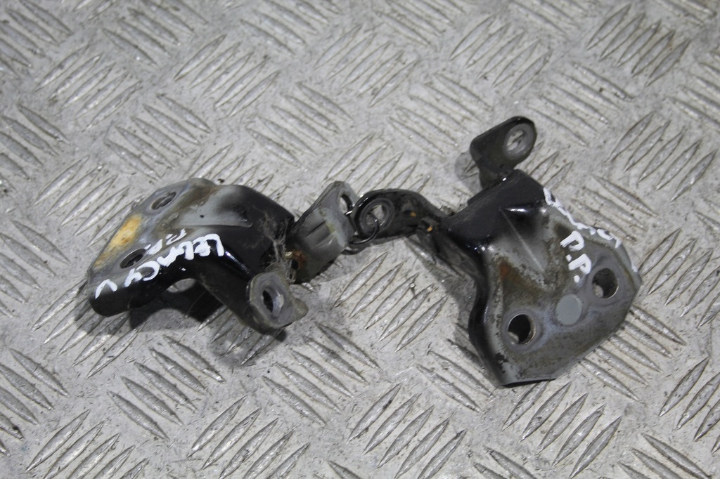 фото №1, Петля двері правий перед subaru legacy v