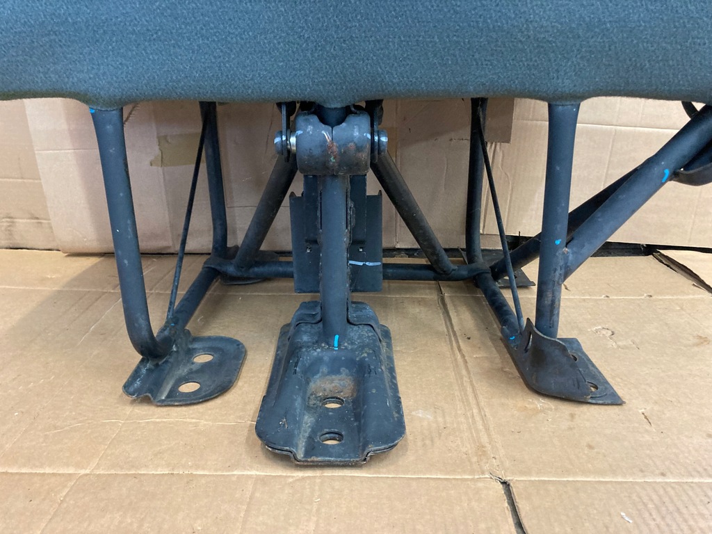 фото №12, Ford transit 06- сиденье двойной правый заднее сиденье