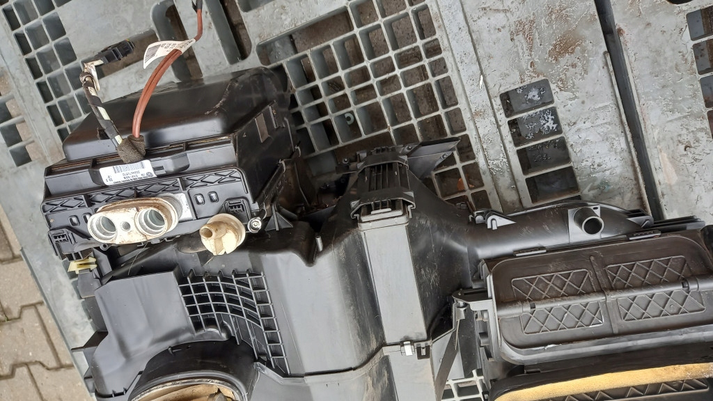 фото №8, Отопитель vw polo iv 08r 1.4d