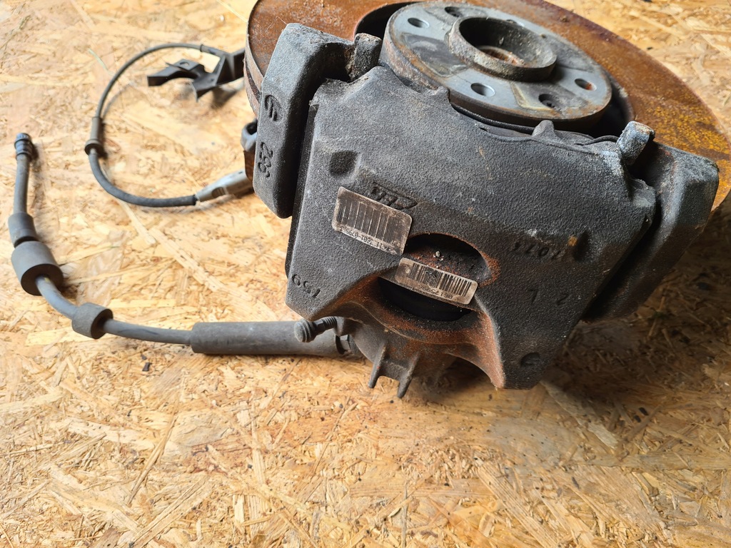 фото №5, Суппорт поворотный кулак правая левая citroen c4 picasso