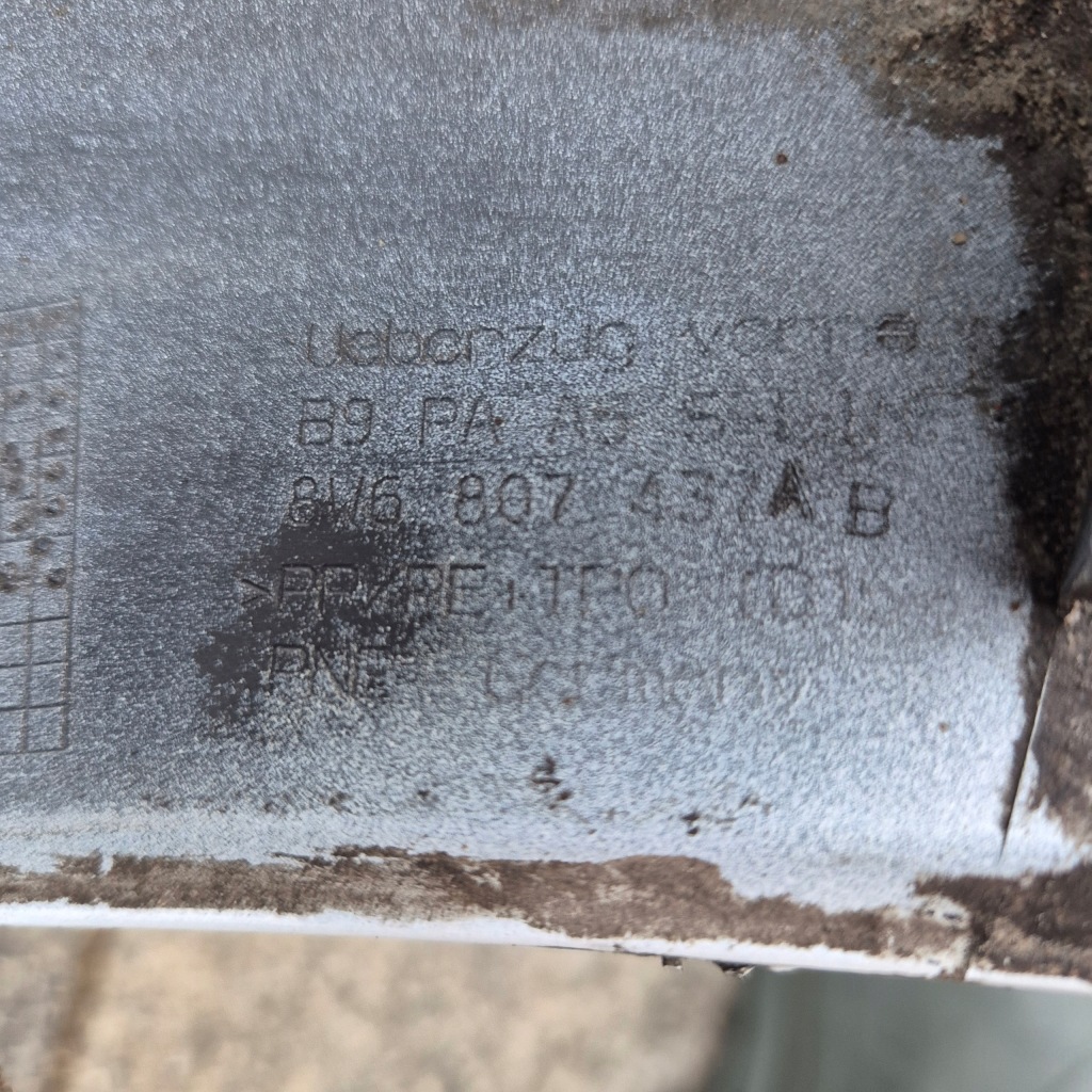 Audi a5 8w6 рестайлинг  s line бампер перед передний 8w6807437ab Киев