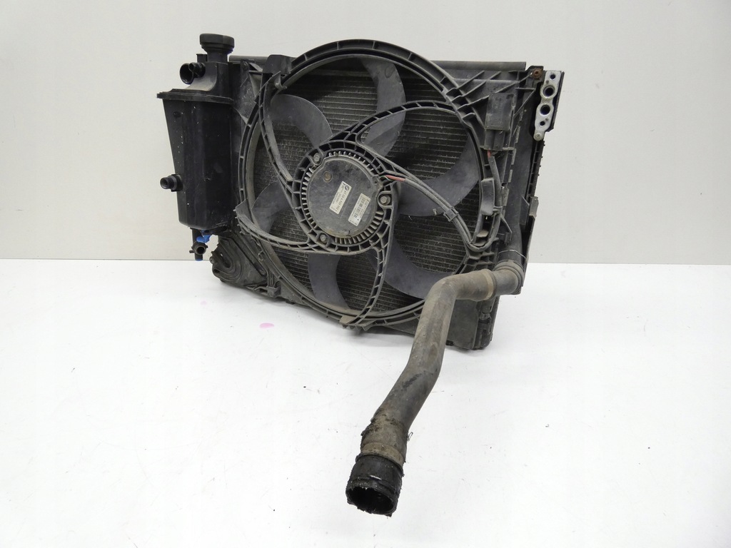 фото №1, Bmw z4 e85 2.0 набор радиатор вентилятор вентилятор