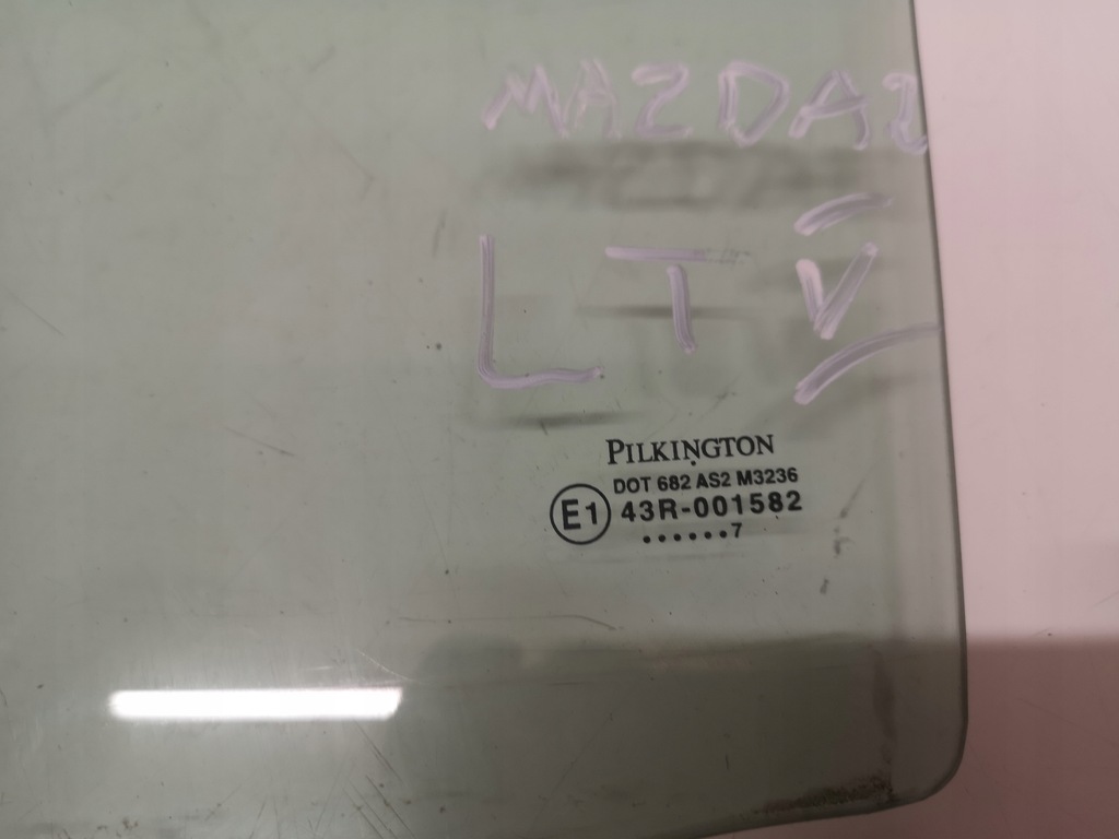 фото №10, Mazda 2 ii 02-07 стекло с дверь левый задняя