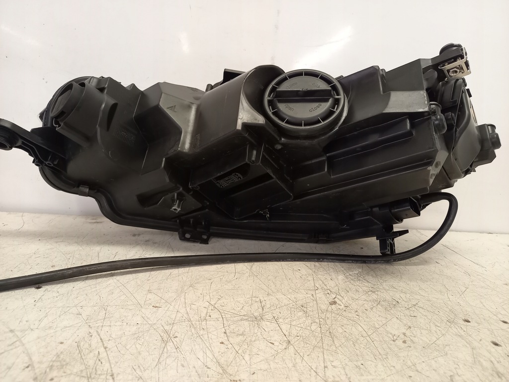 фото №7, Лампа правый перед audi a5 8w6 8w6941006c