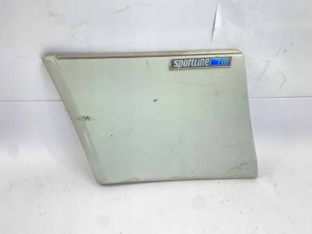 фото №1, Широкая молдинг крыла левая перед mercedes w124 эмблема sportline