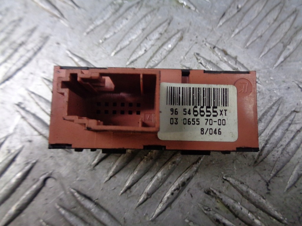 фото №2, Заглушка заглушка кнопка citroen c2 96546655xt