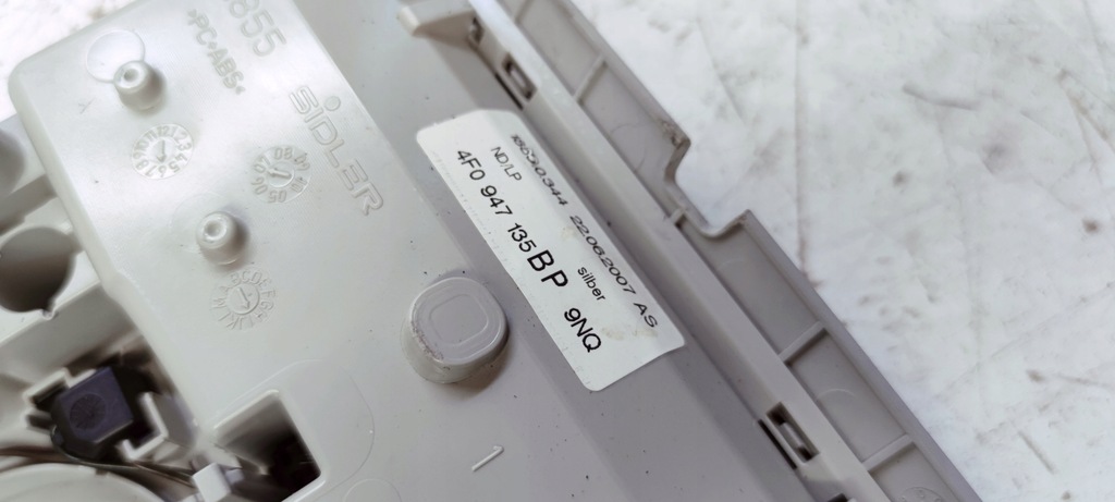 фото №8, Лампа освітлення кабіни audi a6 c6 4f0947135bp 9nq