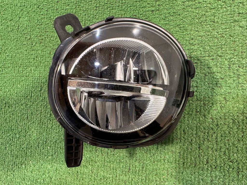 фото №1, Bmw 1 f20 3 f30 4 f32 f34 f36 протитуманна фара правий led 7315560