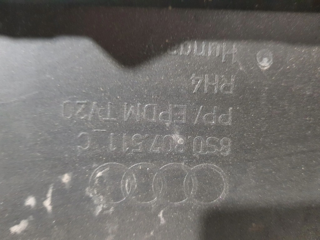 Audi tt 8s0 s line бампер задня задній 8s0807511c Київ