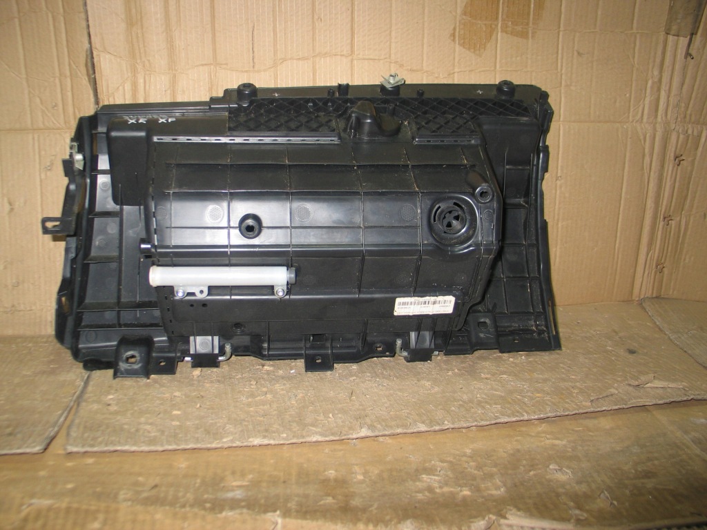 фото №8, Бардачок пасажира jaguar xf 2 ii x260 15r- europa