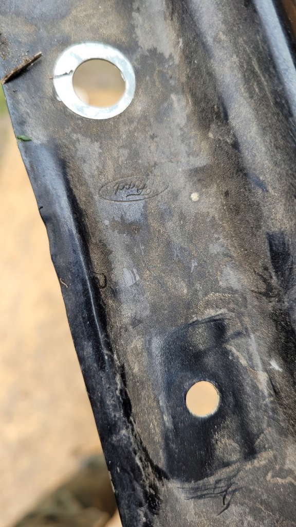 фото №5, Ford ranger 2011 крыло правый перед