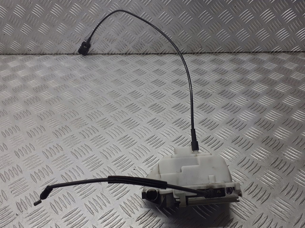 фото №1, Замок дверь центральный правый перед renault twingo ii 4pin