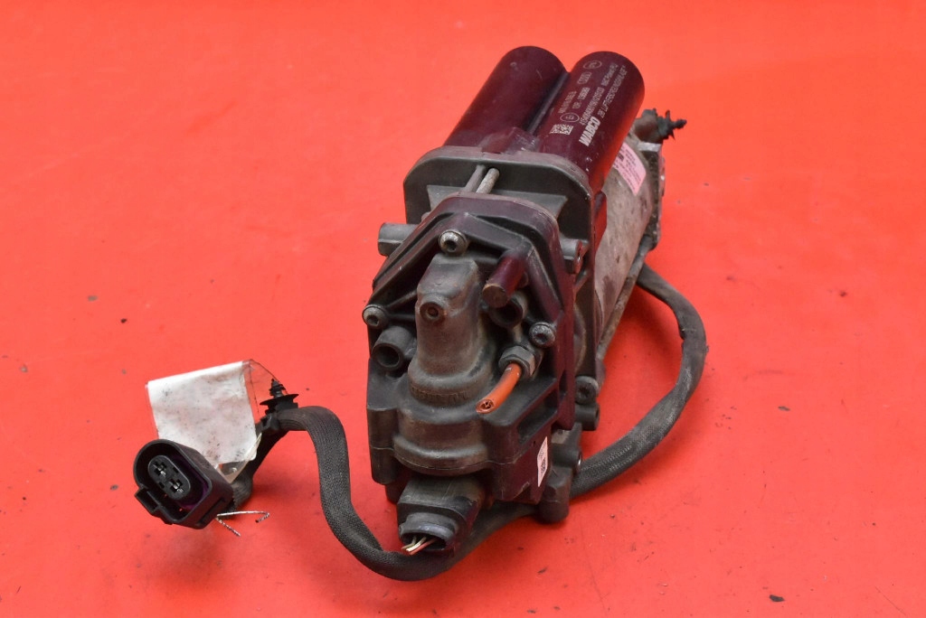 Насос компрессор подвеска 4k0616005b audi a6 c8 3.0 tdi 286 km quattro Оригинал