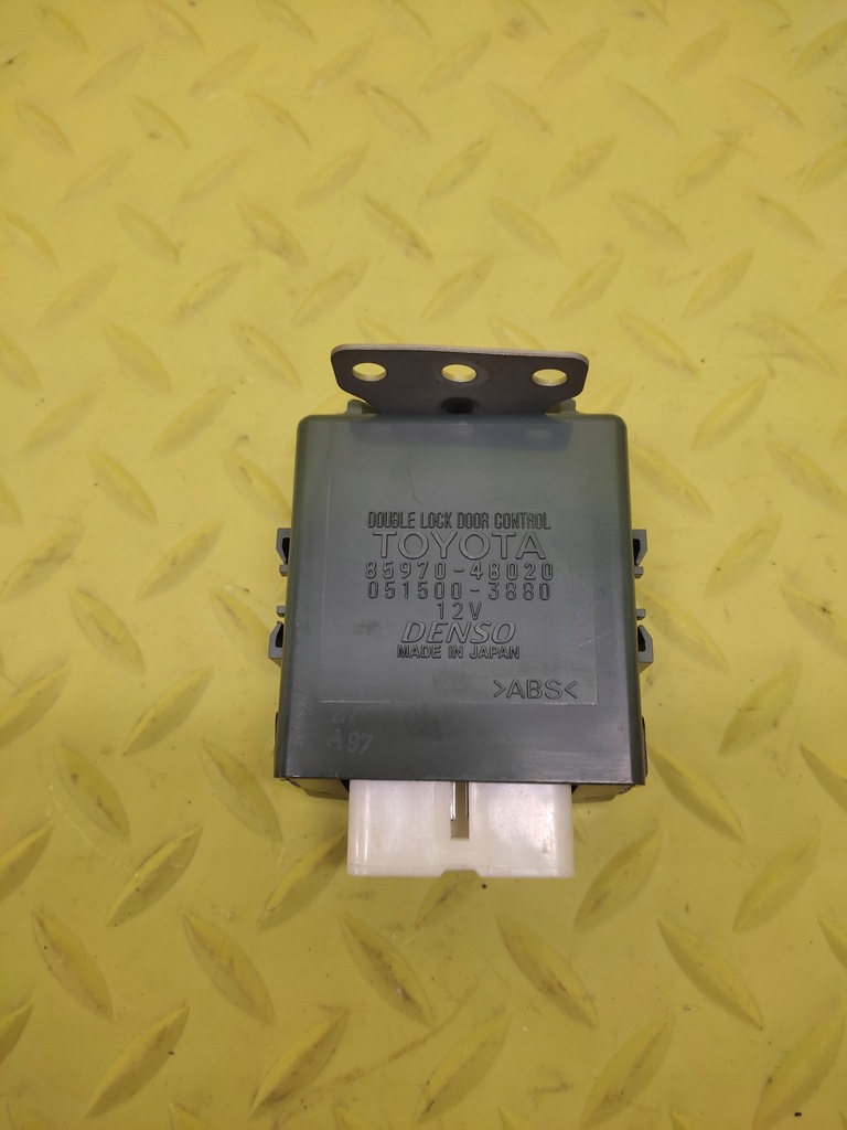 фото №1, Lexus rx300 модуль блок керування замка центрального 8597048020