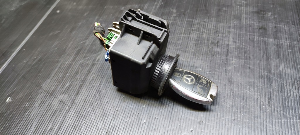 фото №1, Mercedes w218 замок запалювання ключ a2189053501