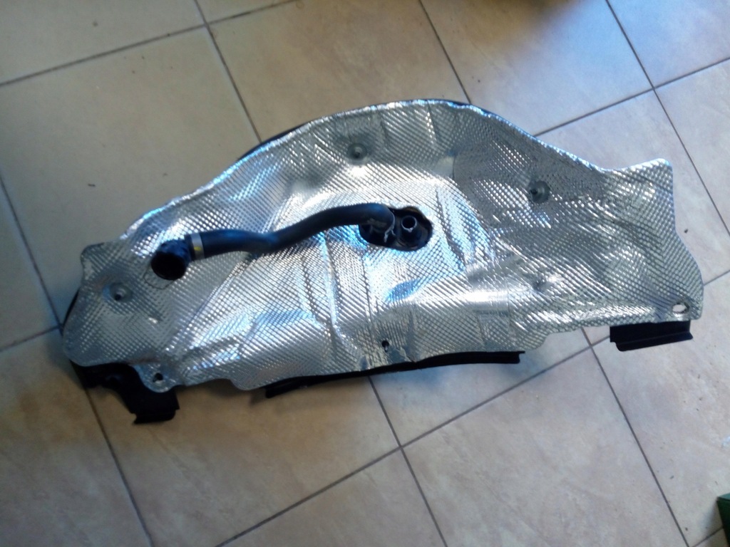 фото №9, Защита стены перегородки audi a4 b9 a5 8w0819523f oryg.