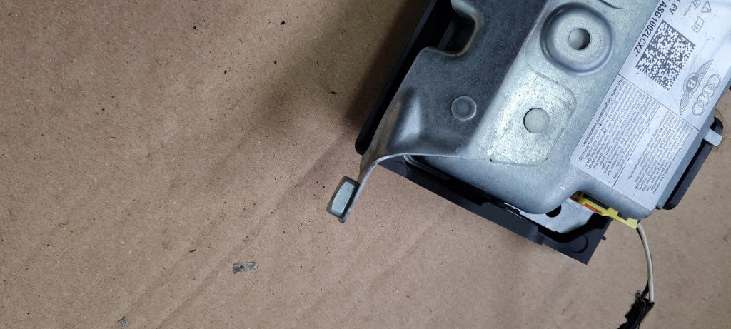 фото №10, A7 4g подушка колінна права 4g8880842a a6 c7 4g