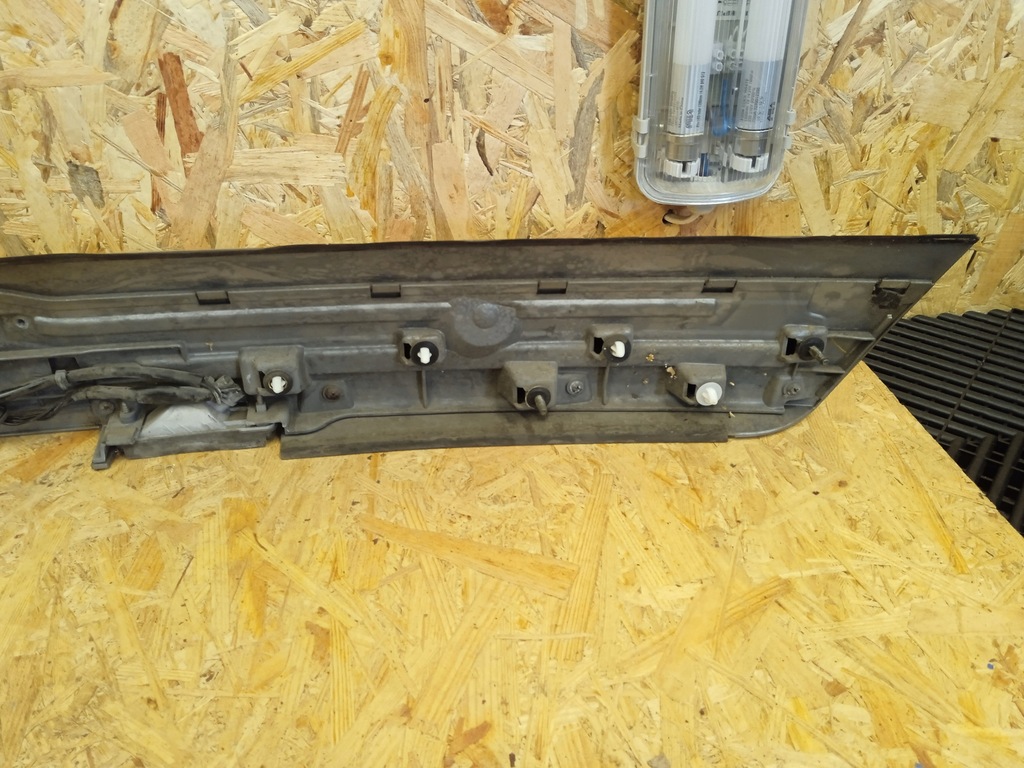 фото №4, Молдинг крышки forester ii lift 05-08