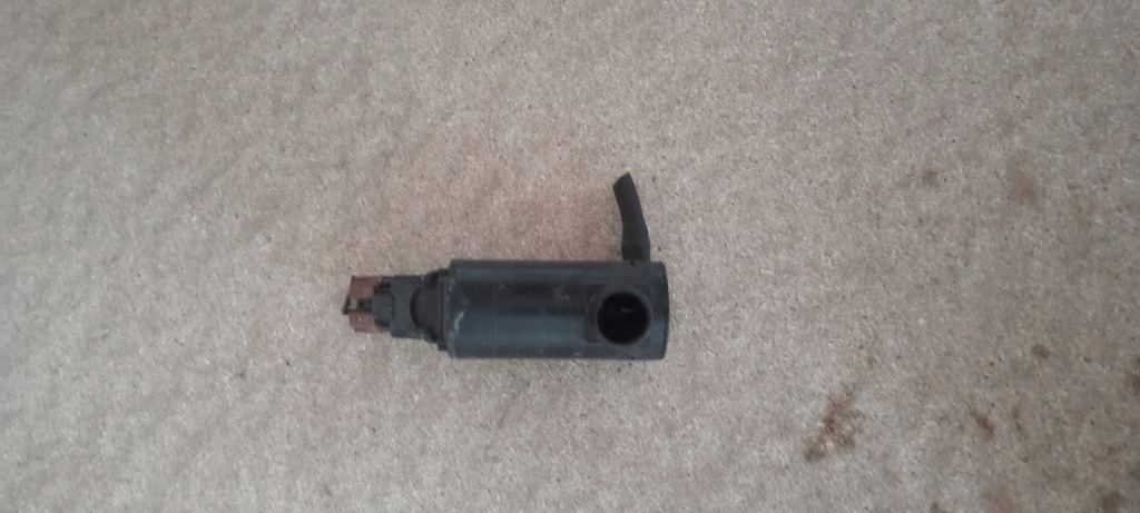 фото №1, Помпа распылителя volvo s60 060210-3950