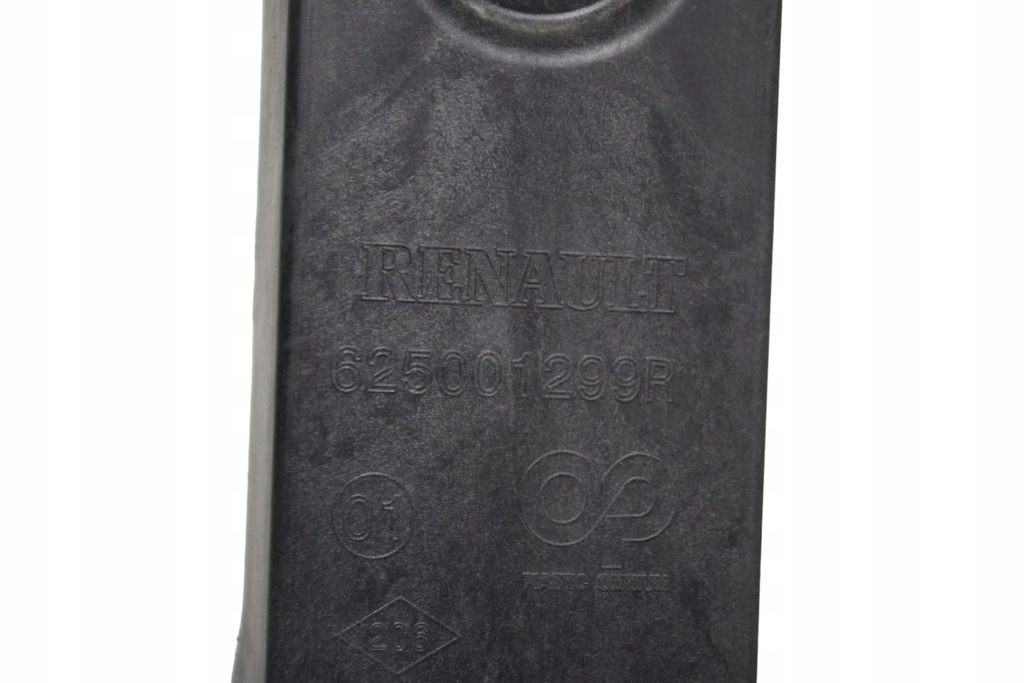 фото №8, Renault trafic iii x82 2016 pas передній