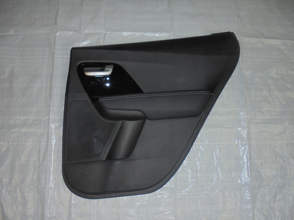 фото №1, Обшивка обивка дверь задний правый kia niro 2017