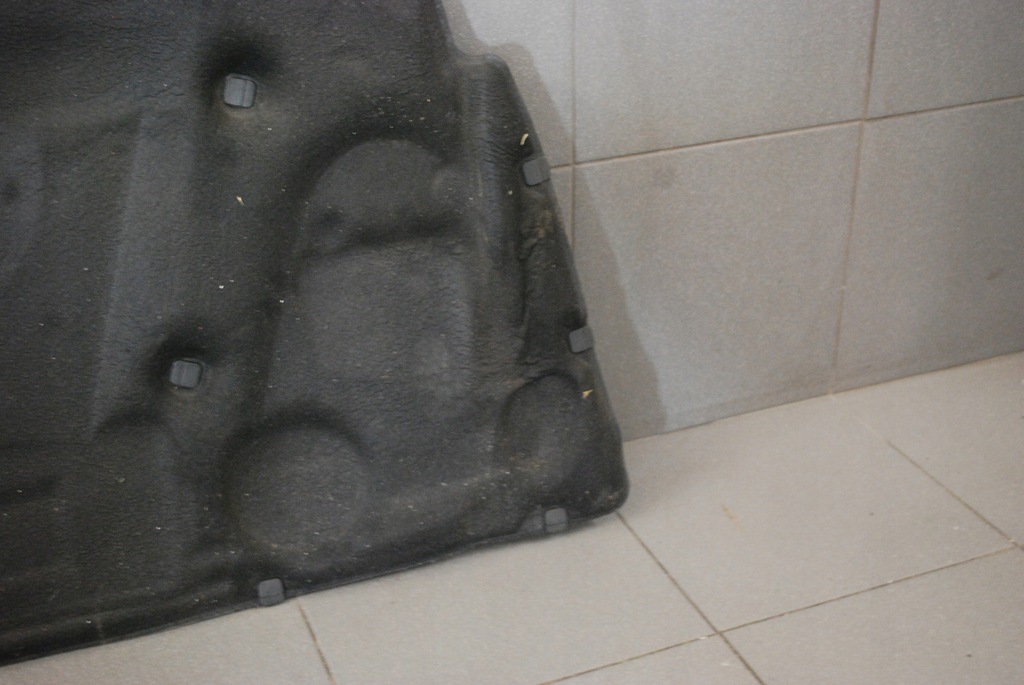 фото №5, Шумоизоляция капот клипсы audi a6 c6 4f0863825