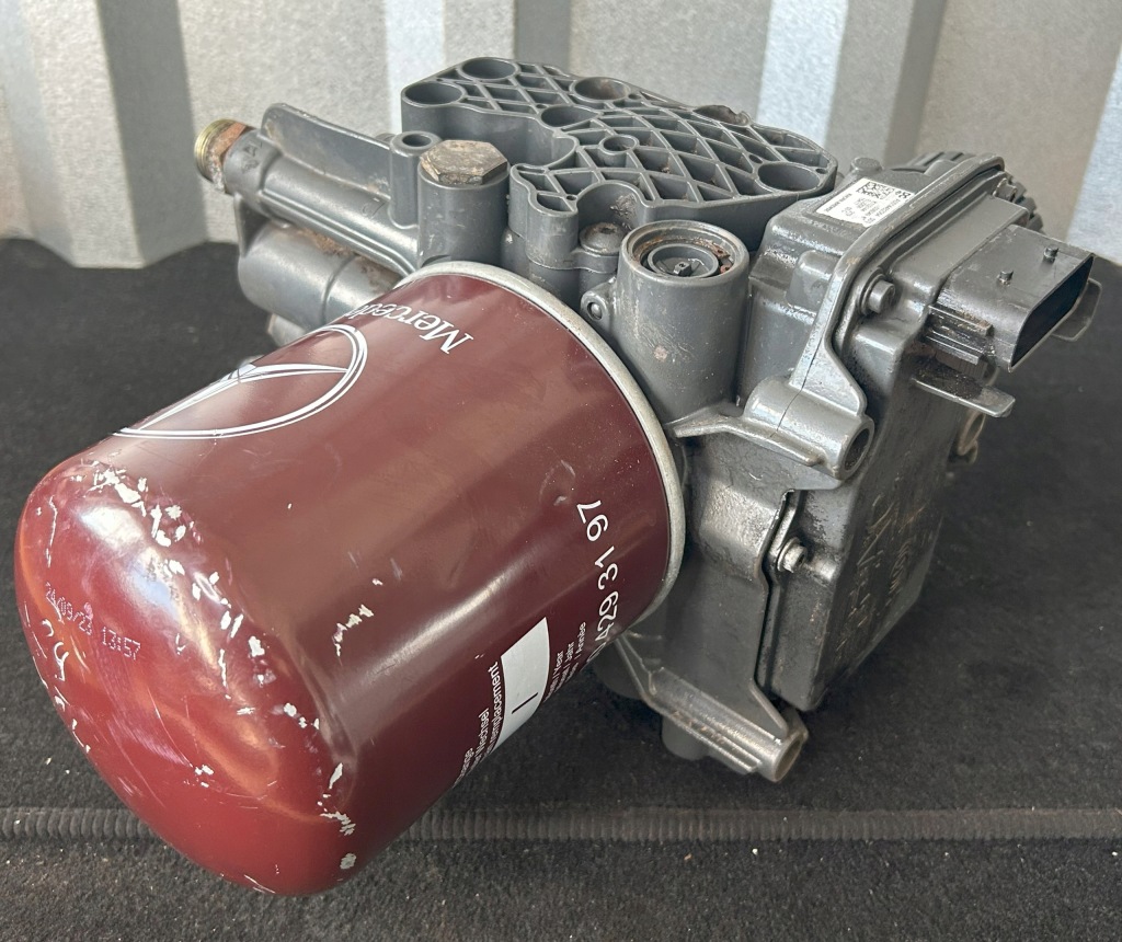 Eapu osusacz воздуха mercedes actros mp4 el2208 a0014462064 в Украине